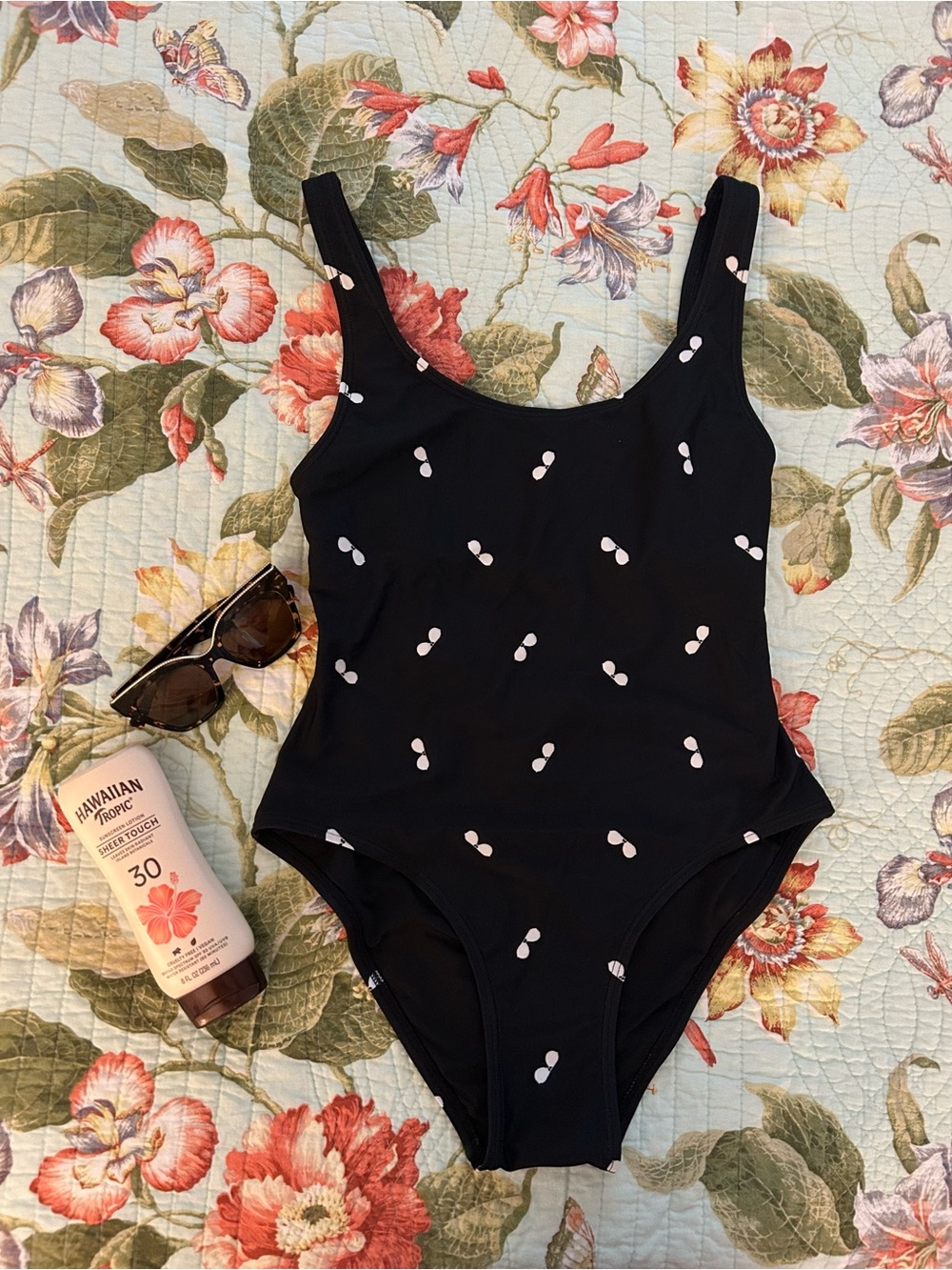 Karl Lagerfeld Black One-Piece Swimsuit with White Sunglasses Print.